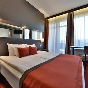 Hotel City Inn Szálloda