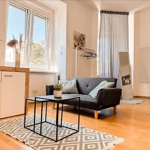 lend-design-apartment-1.graz-austria-hotels.com/