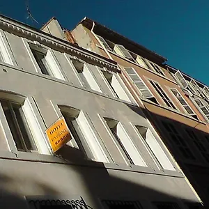 https://hotel-de-la-renaissance.fr-provencehotel.com