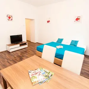 Apartment Haberlgasse Апартаменты